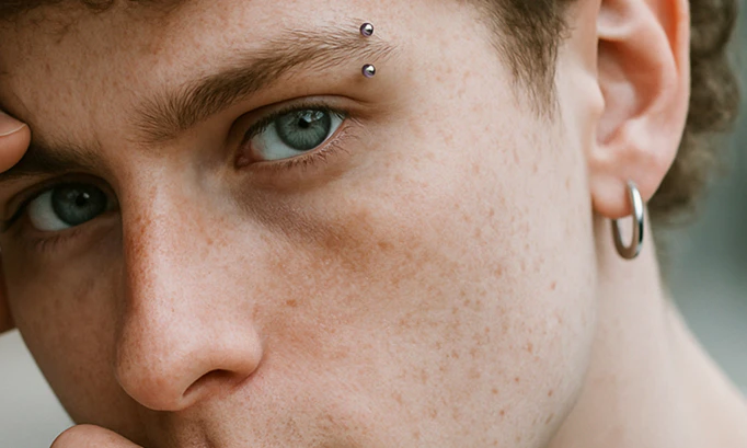 Šperky pro piercing do obočí