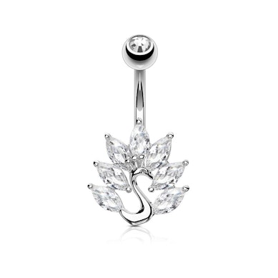 Piercing do pupíku s pávem