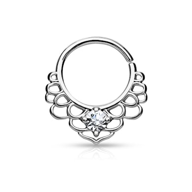 Septum piercing s lotosovými listy