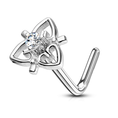 Piercing do nosu s filigránovými srdci a kamínkem