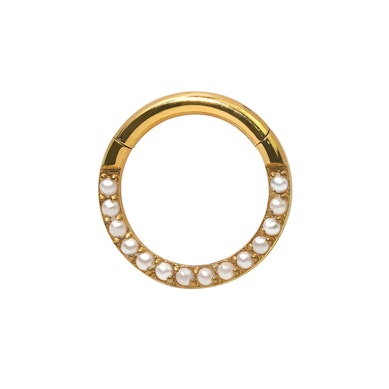 Titanový kroužek s perlami směřujícími dopředu