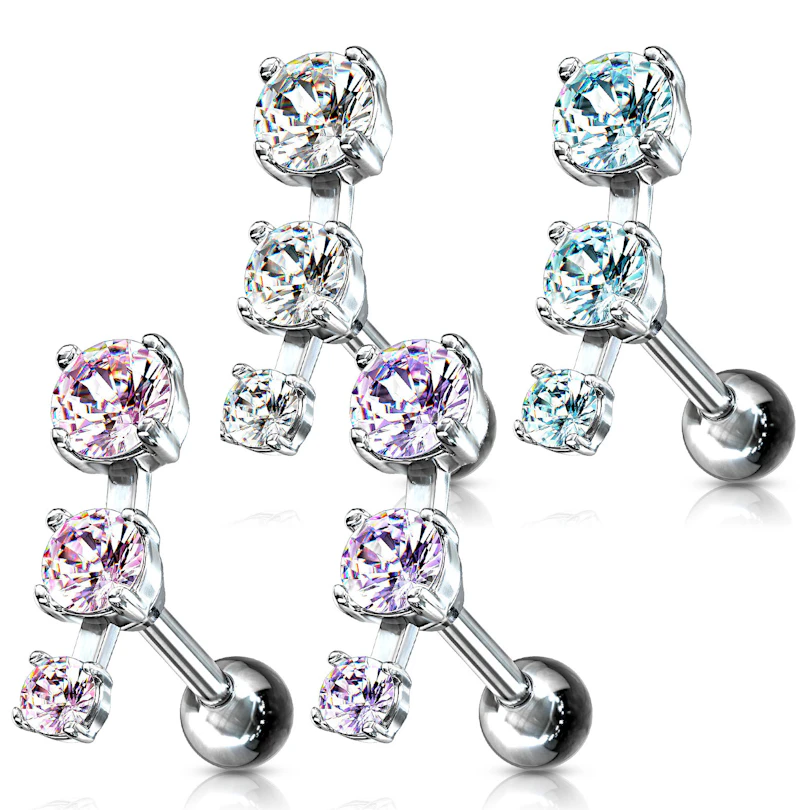 Piercing do ucha se třemi kamínky v řadě