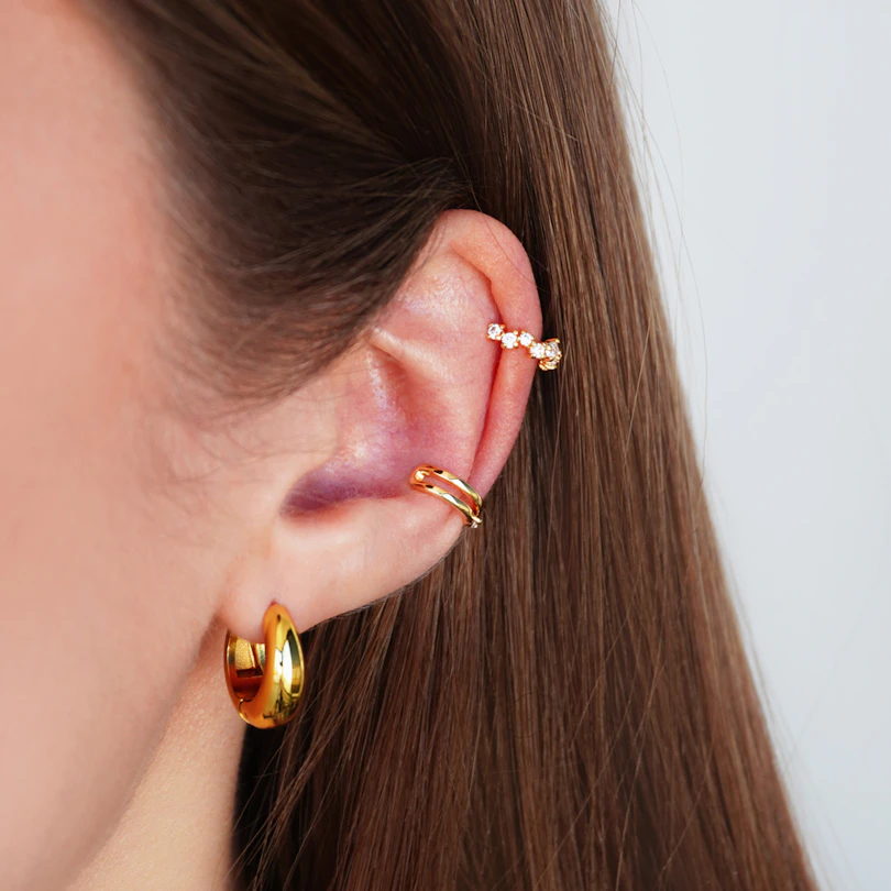 Ear cuff náušnice s asymetrickými kamínky