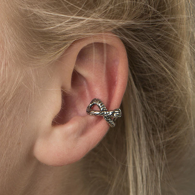 Falešný piercing do ucha - klips s hadem