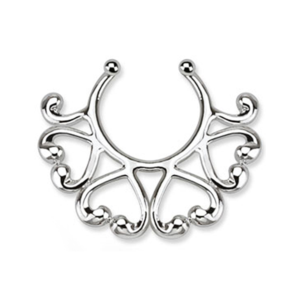 Falešný piercing do bradavky se srdíčky na okraji