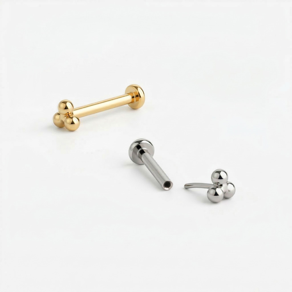 Titanová push-in labreta s trojúhelníkovým shlukem kuliček