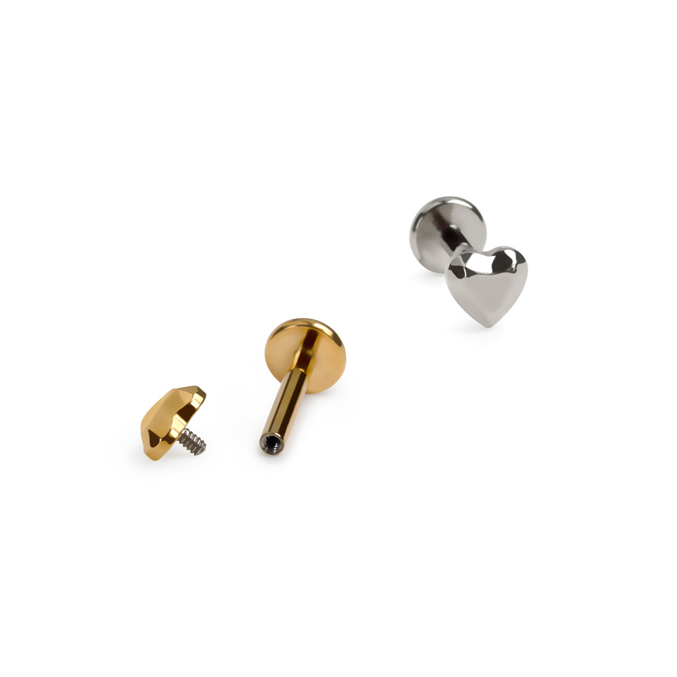 Titanová labreta s broušeným srdcem