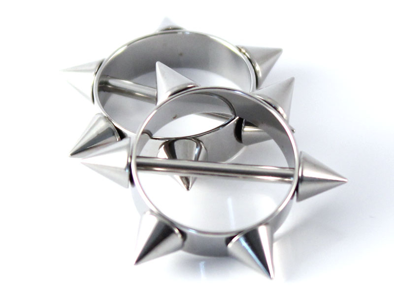 Piercing do bradavky se štítem s hroty