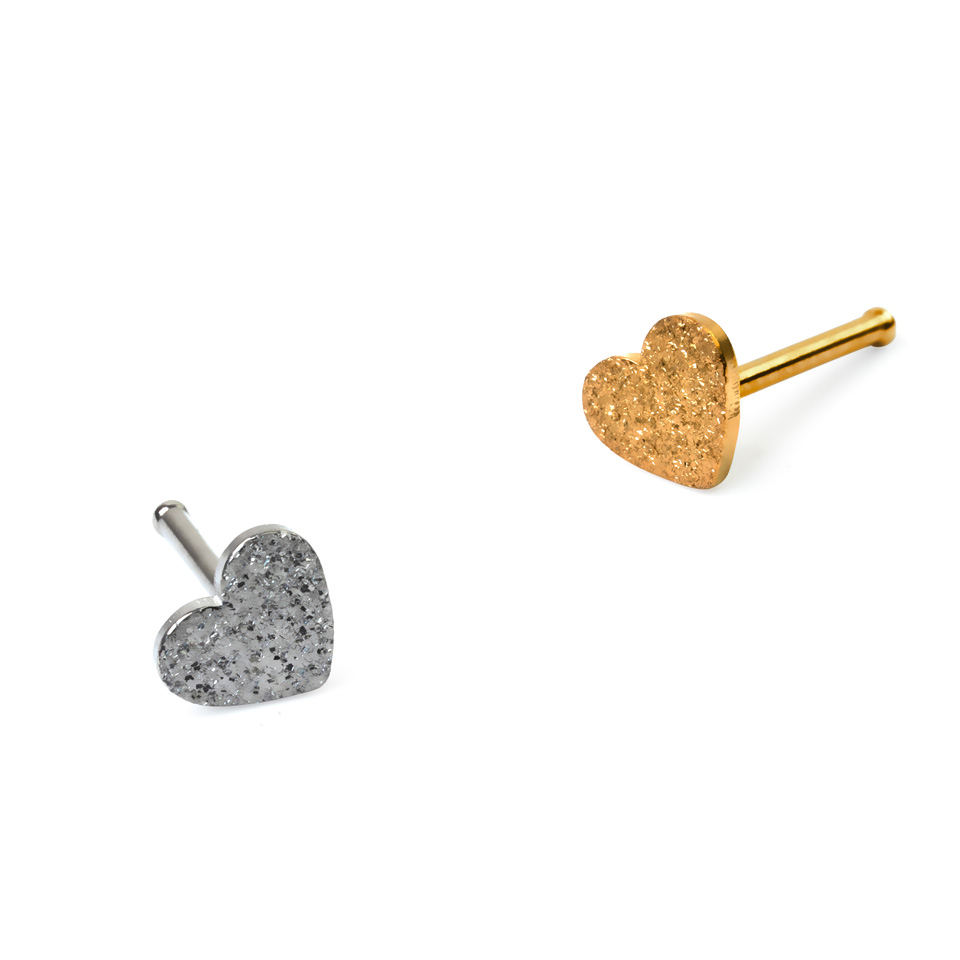 Nosní cvoček ve tvaru srdce s diamantovým efektem