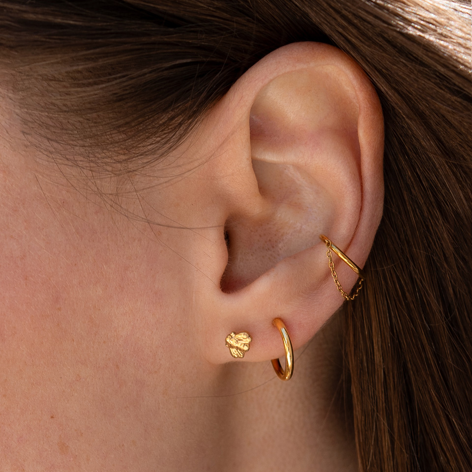 Kroužek s otevíráním a řetízkovým detailem