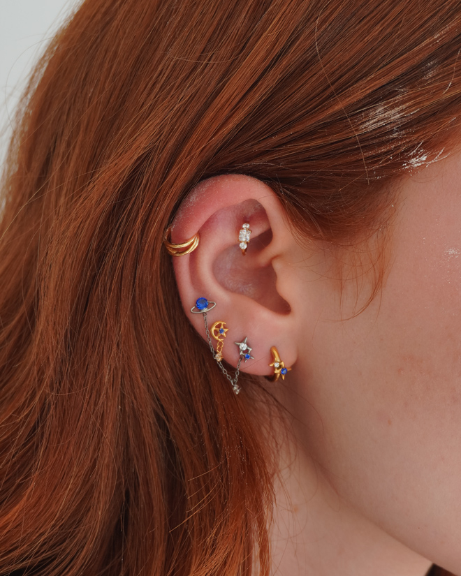 Titanový kroužek se dvěma hvězdami