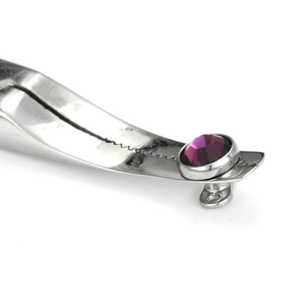 Praktické kleště pro mikrodermál