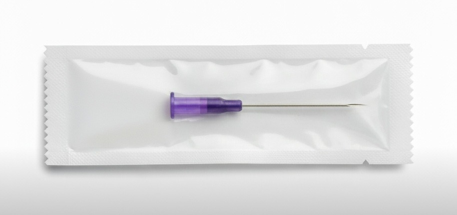 Jehla Vs Piercingová Pistole Jehla Vs Piercingová Pistole