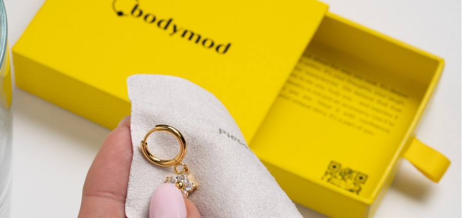 Čisté piercingové šperky